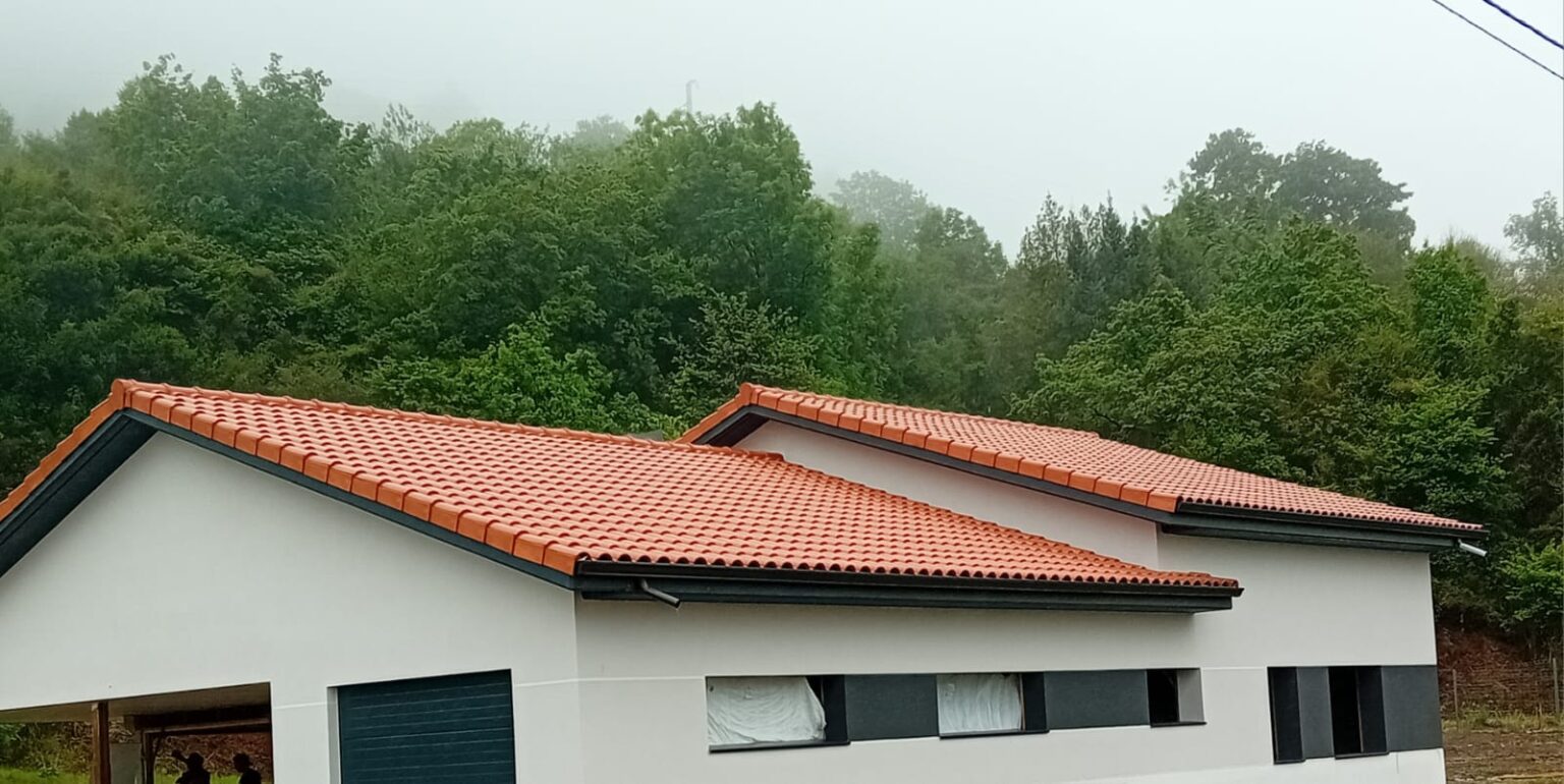Carpintería Beye: Fabricación y reforma de hórreos y paneras en Asturias